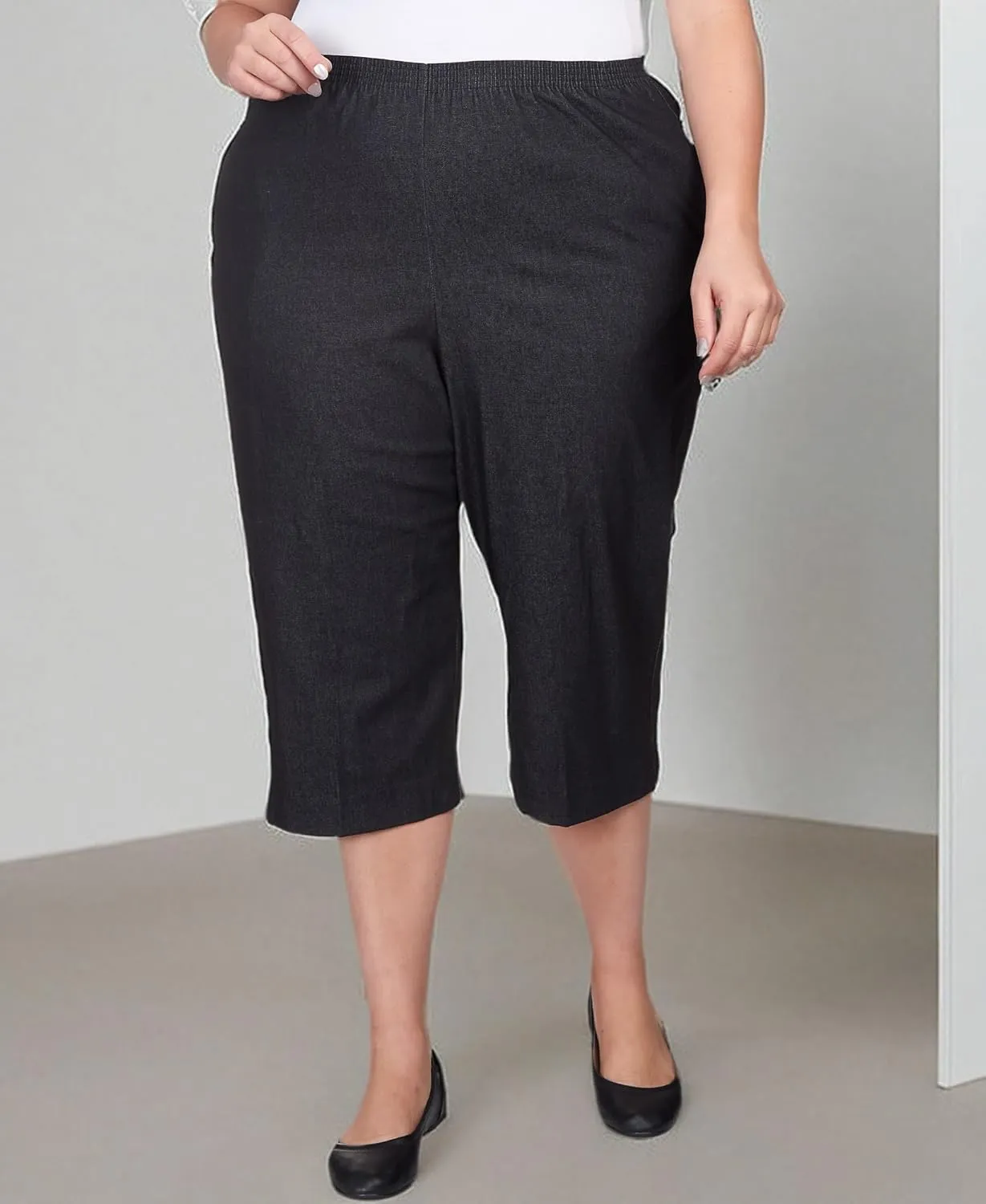 Alfred Dunner Women's Size All Around Denim Plus Capris Pants-Elastic Waist Jeans
