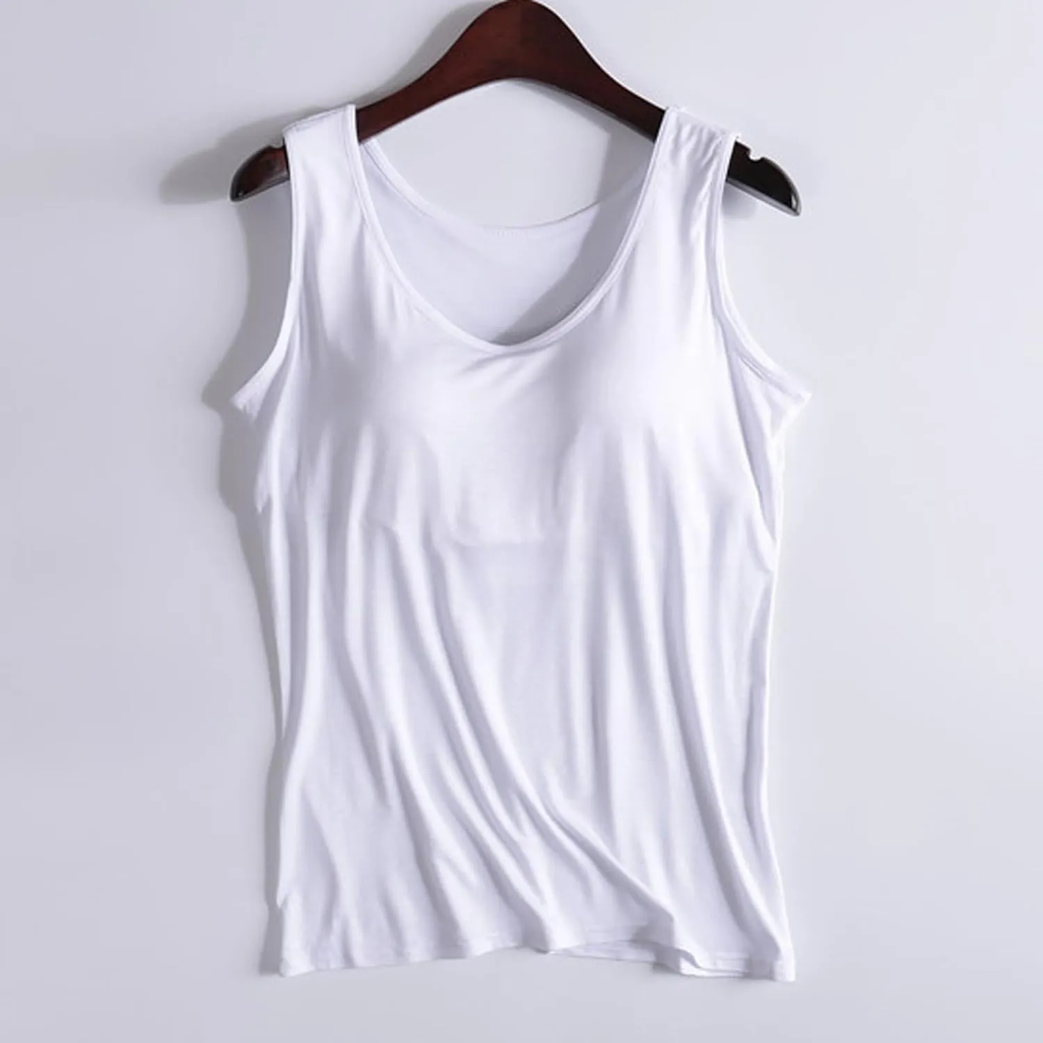 Camisole Tops for Women Plus Size Comfy Tank Tops Sleeveless Running Sports Tanks with Built in Bra Yoga Clothes