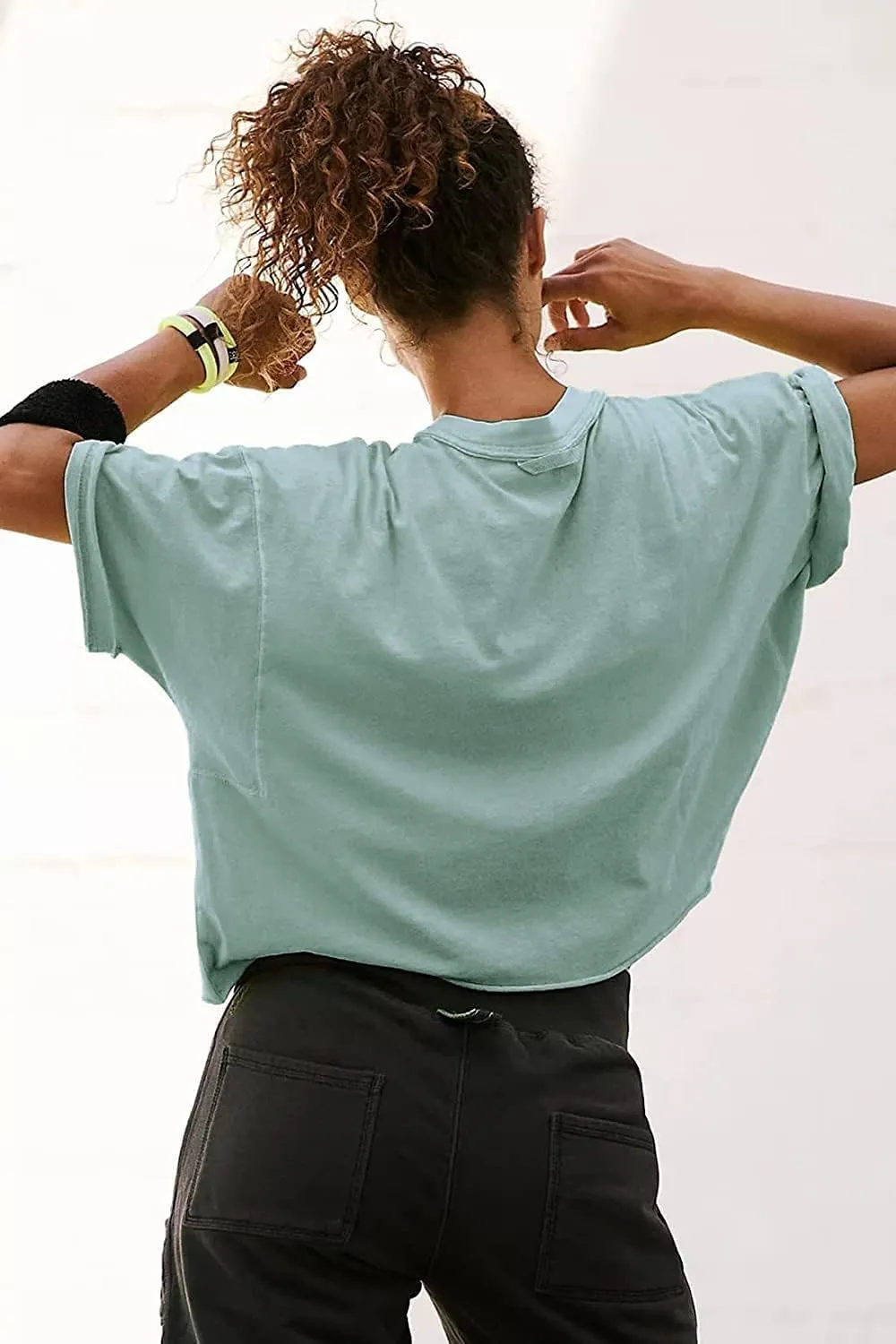 Carpetcom Oversized Workout Shirts for Women Short Sleeve Drop Shoulder Casual Crop Tops Baggy Gym Yoga Athletic Tee