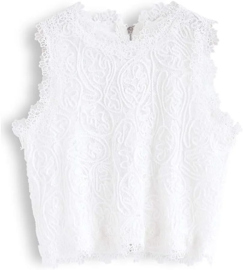 CHICWISH Women's White/Black Diva Full Lace Crochet Round Neck Sleeveless Crop Top