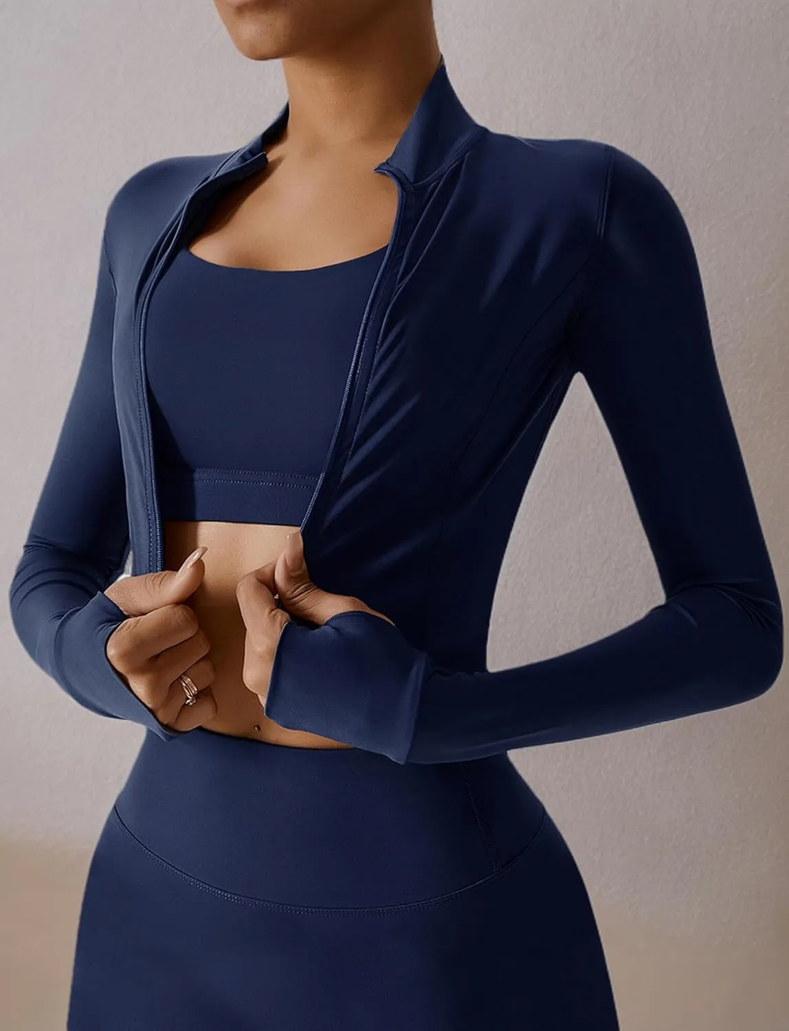 FEOYA Women Long Sleeve Full Zip Workout Crop Jacket Slim Fit Turtleneck Thumbhole Sports Track Jacket Ultra Short 2023