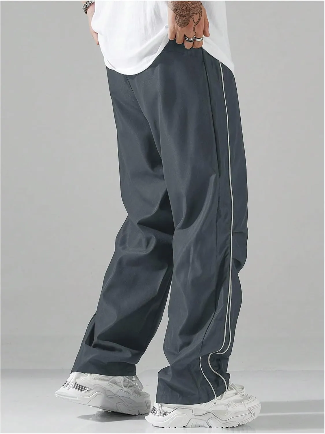 SOLY HUX Men's Parachute Pants Y2k Baggy Sweatpants Wide Leg Drawstring Waist Casual Pants Streetwear