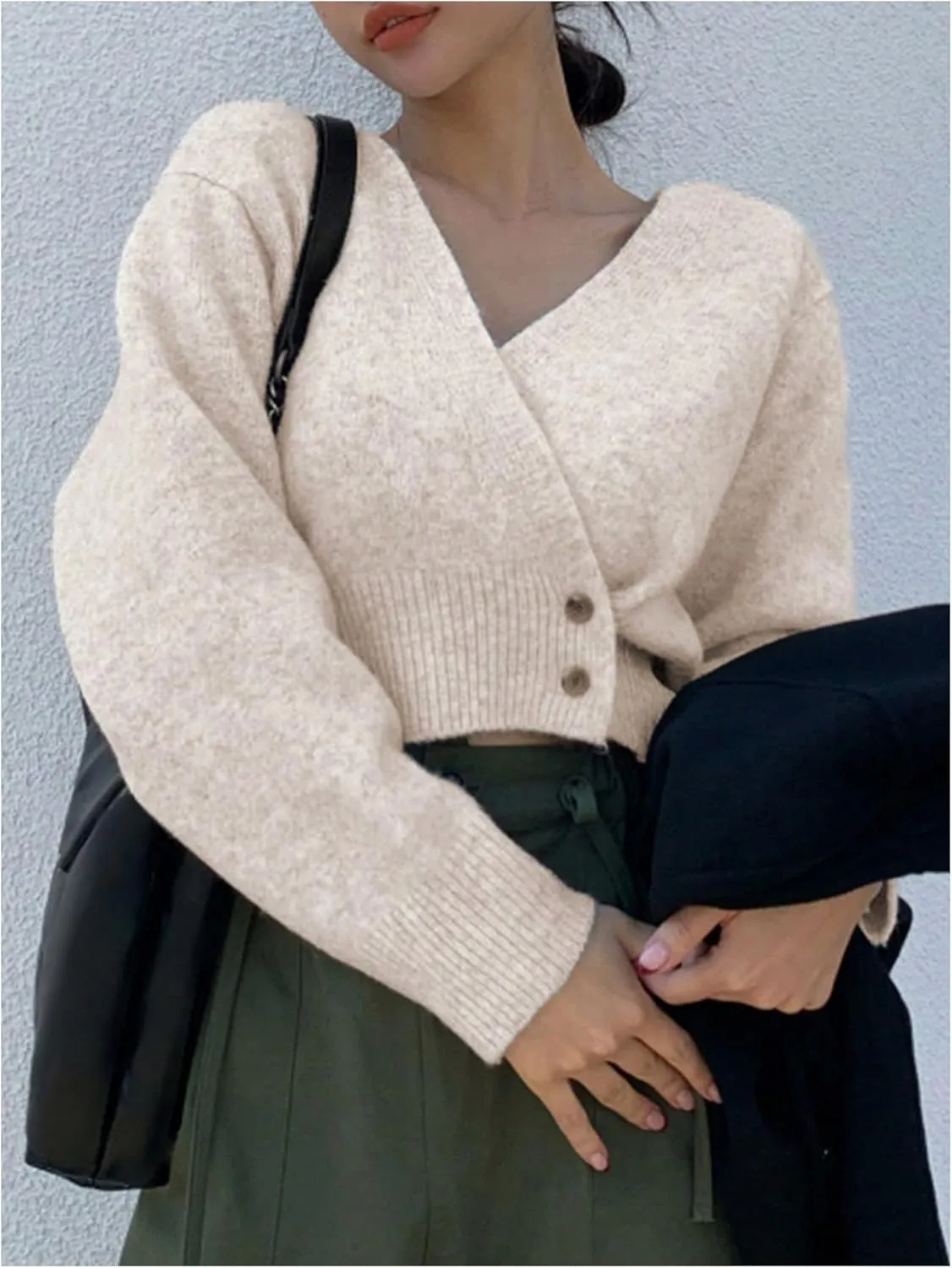 WDIRARA Women's Wrap V Neck Sweater Button Front Long Sleeve Crop Knitted Top
