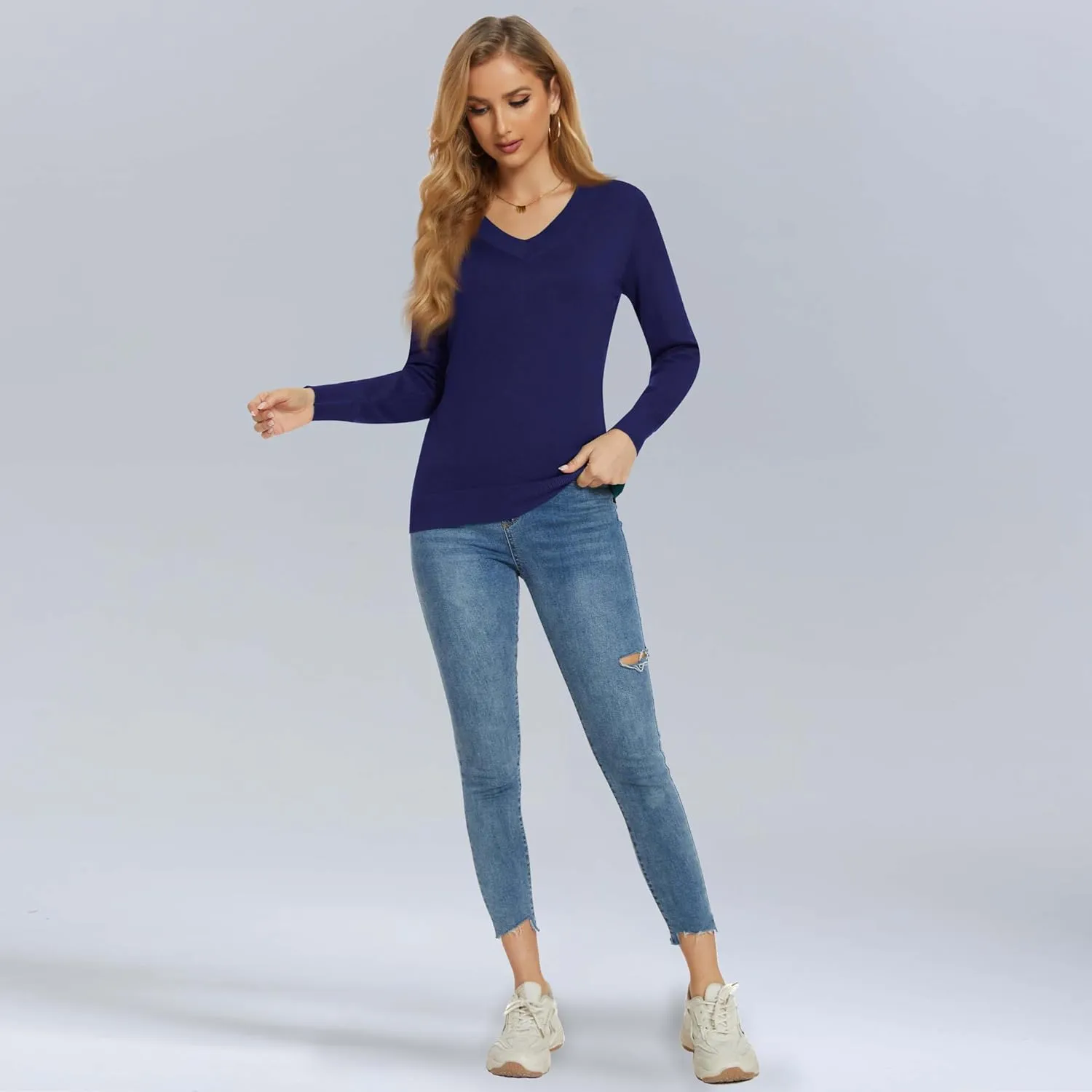 Women's Long-Sleeve Pullover Lightweight Soft V-Neck Casual Sweater Top