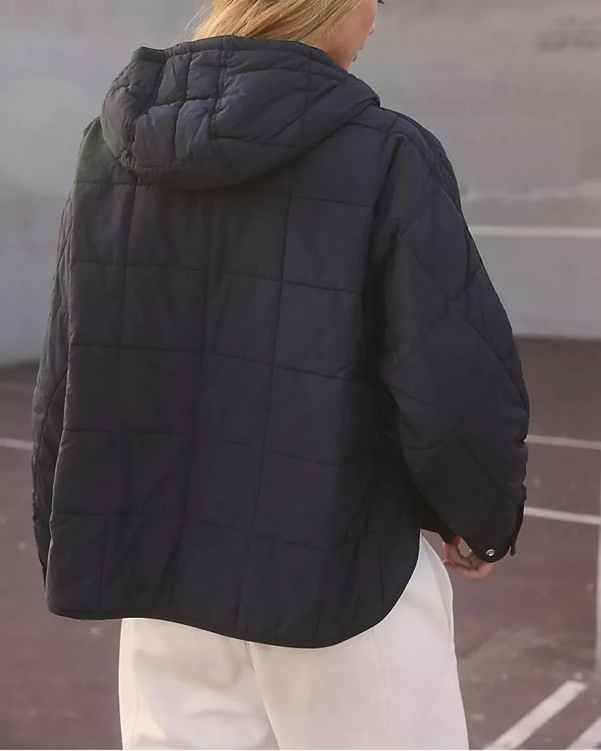 Women's Pullover Puffer Jacket Hooded Oversized Lightweight Quilted Jacket Winter Warm Padded Coat